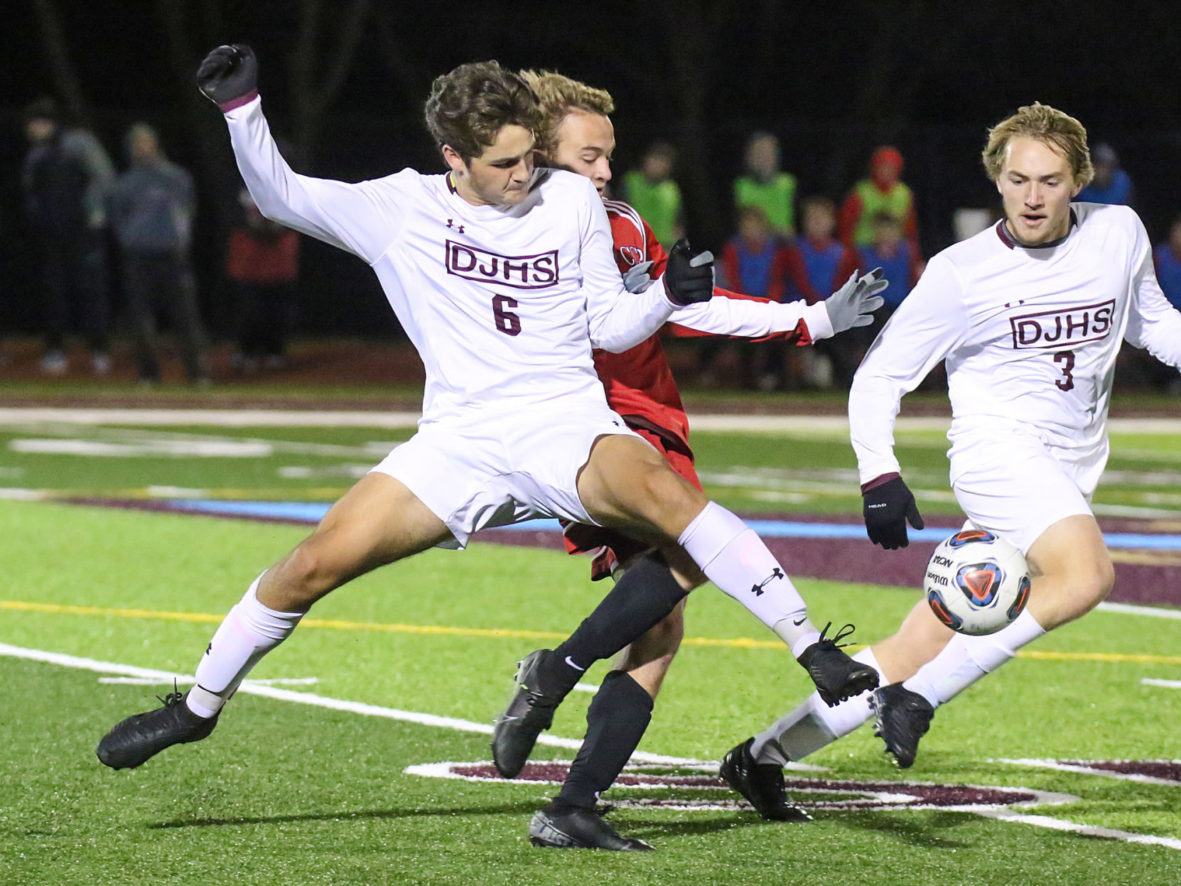 De Smet vs. Chaminade soccer